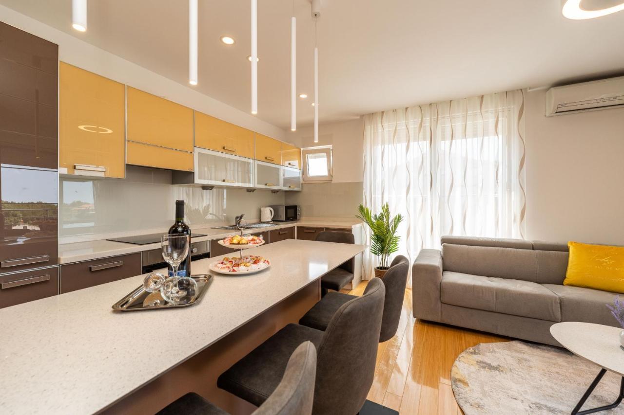 Deluxe Apartman Anita1 Zadar Bagian luar foto